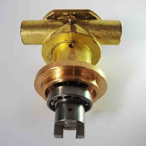 Pompe eau de mer adaptable STM8050 pour moteurs Vetus M3.10 / M4.14 / M4-35    Jabsco 29470-2131 / Johnson 10-35161-1 Vetus M3.10 / M4.14 / M4-35